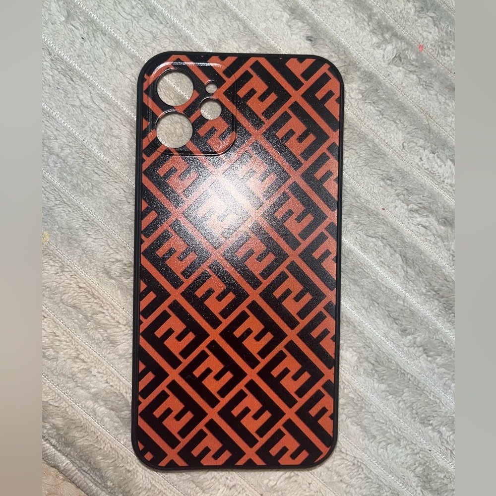 Phone case fendi
